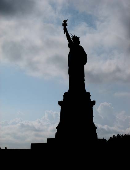 2005-09-16-17_NYC_Liberty_092-touchup