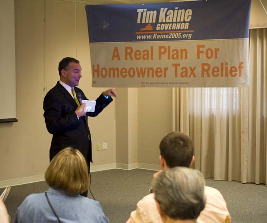 2005-05-12_TimKaine_050